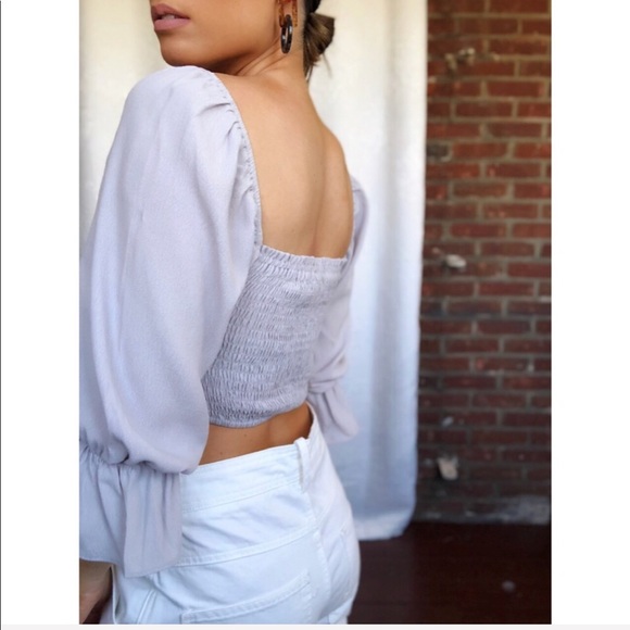 Last 1✨🆕Leighton Gray Puff Sleeve Smocked Top - Picture 8 of 8